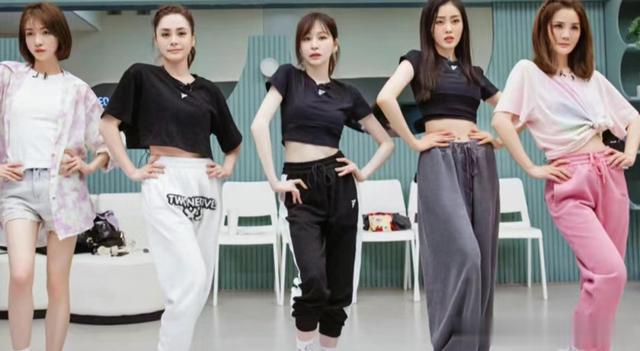 港星缺席《浪姐5》：现实击碎傲慢？