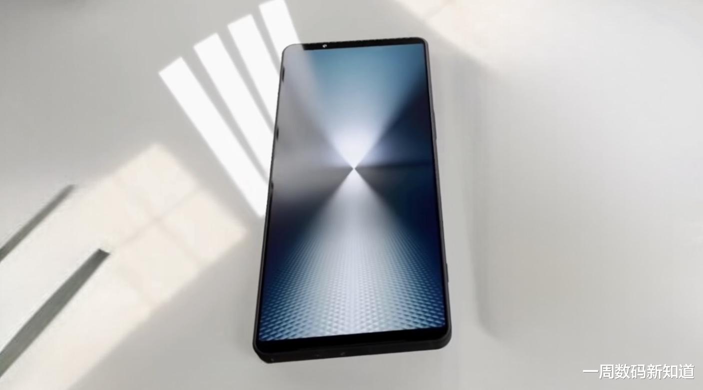 索尼Xperia 1 VII曝光：10倍物理光变+6000mAh，强如开挂