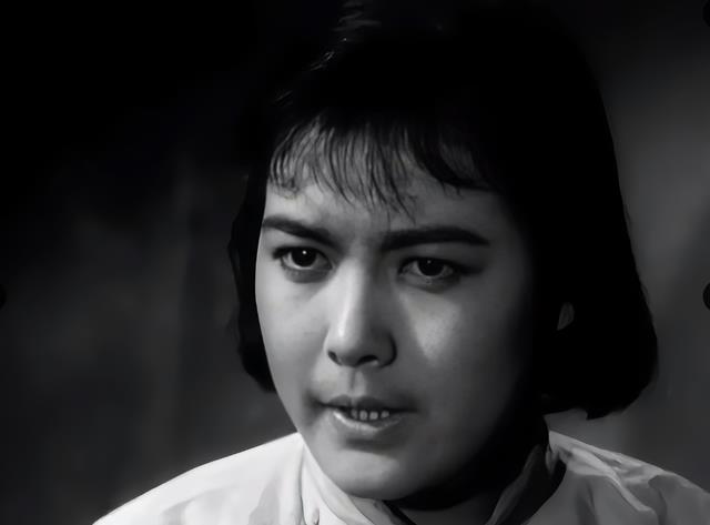 齐鲁大地果然出美女!这4位八一厂女星全是山东人,个个飒气十足