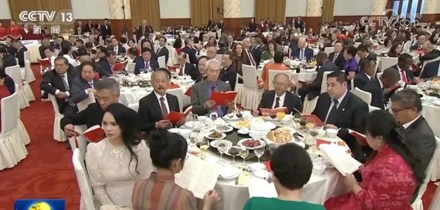 已定居上海，知名女星上了新闻联播？本人发文回应