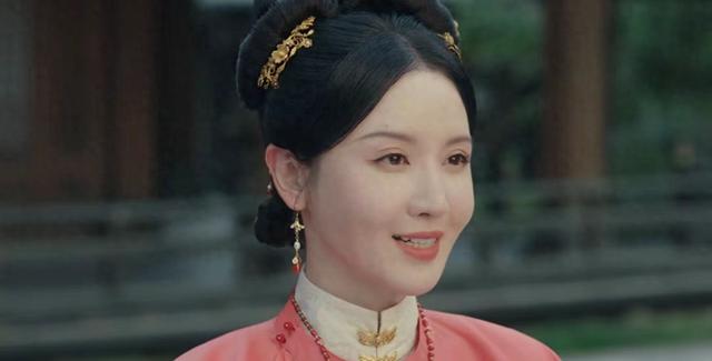 张萌在《九重紫》扮演毒蝎妇人,也是精彩迭出,她真的很拉仇恨