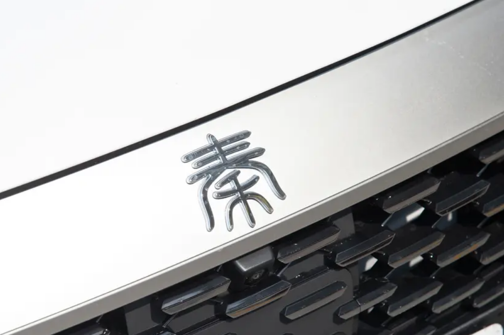 新车降9800元，才卖7万起，油耗低至3.8L，合资车拿什么比？