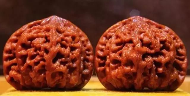 为什么文玩核桃一定要成对？