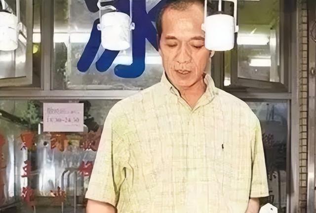 港台过气艺人的窘境：向粉丝借钱，转行当保安，还有人卖饼谋生