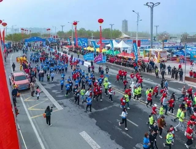 报名了!万人规模!5月新疆大型马拉松赛事!