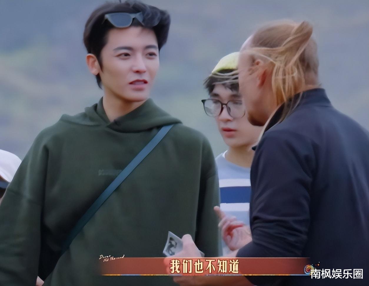 《花少6》女星卸妆前后对比:宋茜判若两人,金晨把我看愣了