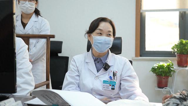 一把花椒敷肚脐，就能化瘀健脾，行气散结，竟然没人告诉你？