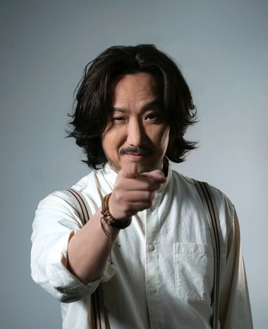 郑中基发文因抑郁症退出娱乐圈,为何那么多明星都逃不过抑郁症?