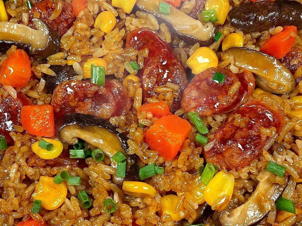 小米辣|腊月初一腊味节，推荐六道腊味菜给家人安排上，色香味俱全氛围足