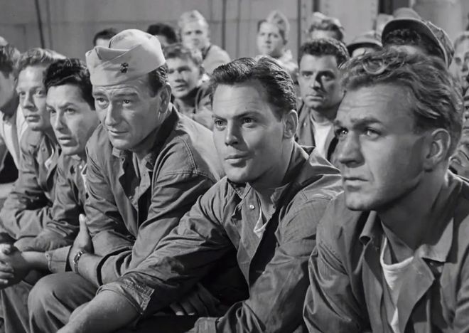 全世界最有名的6部二战电影,战火纷飞下的残酷引人深思