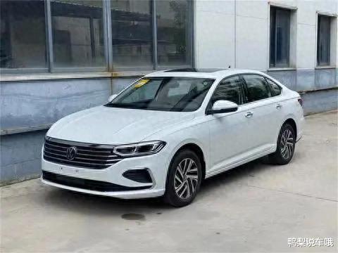 适合新手开的几万元耐用车，这两款省油安全，刮碰不心疼