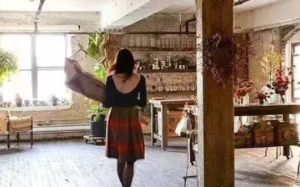 我梦见自己出国后，未婚夫养了个替身还最终爱上了她，于是我选择留下，没想到替身还是出现了……