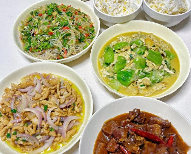 上海36岁丁克晒二人食晚餐，一顿不超过50元，一年攒下60万