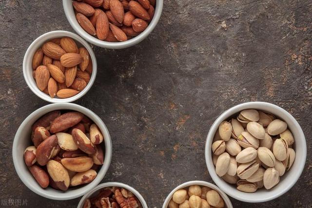 早上空腹吃这9种碱性食物,掉秤会特别快!