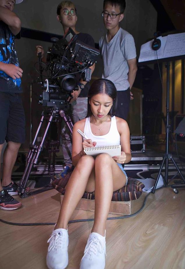 撒谎成性、知三当三，娱乐圈的虚伪，吉克隽逸身上演绎的淋漓尽致