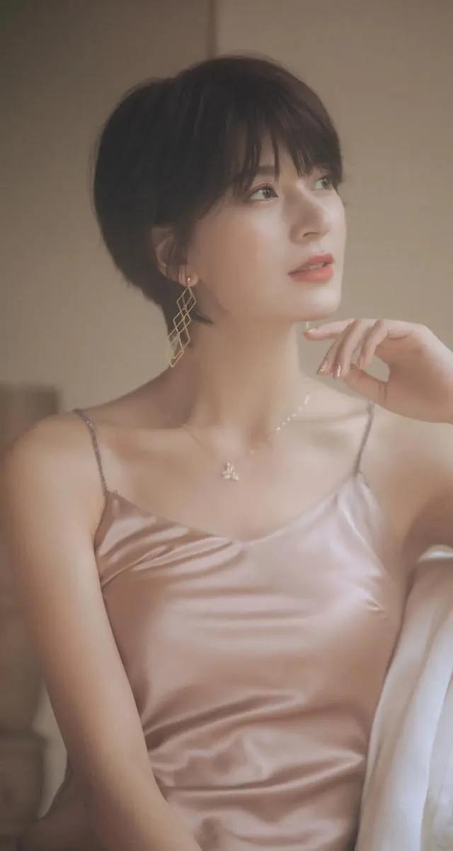 蒋菲菲魅力美图