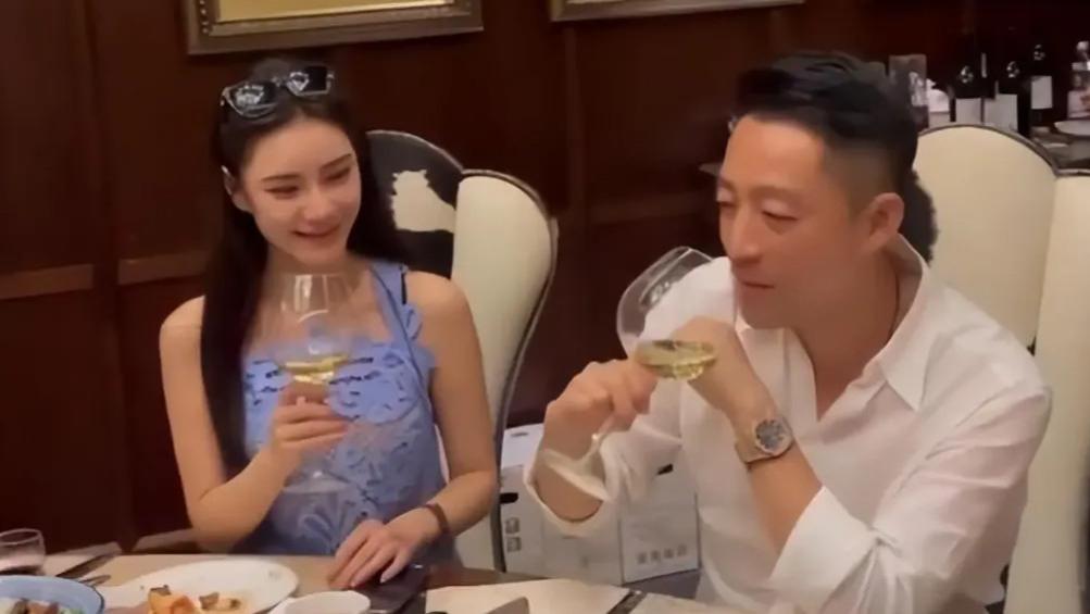 台媒看衰具俊晔大S婚姻，预测大S与汪小菲将来或许能再续前缘？