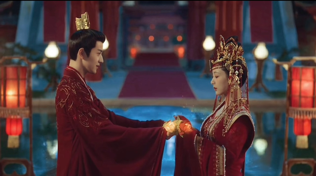 不会演别尬演!《长相思2》杨紫一出手,让观众看清假脸有多离谱