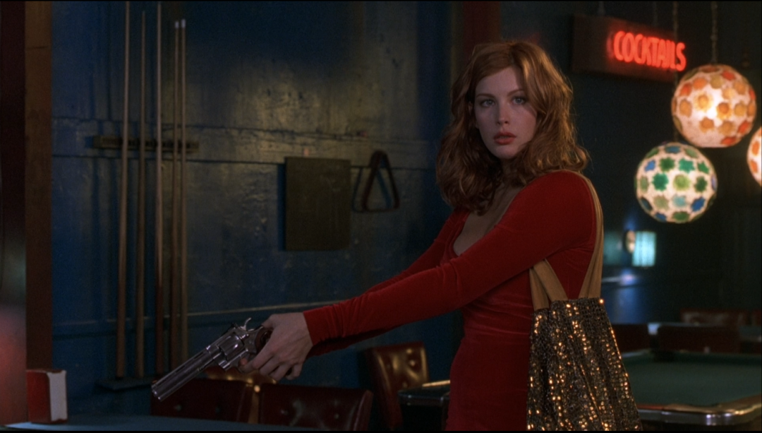 丽芙?泰勒三部颜值拉满的艺术电影:从青涩到灵动的惊艳跨越