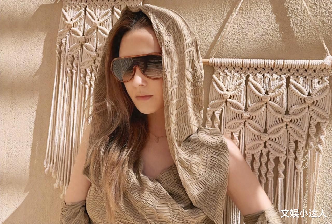 娱乐圈潜规则无处不在,哪个女明星演女一号,导演投资方说了算