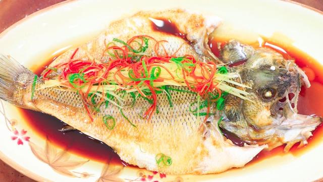 选购鲈鱼,挑大肚子还是小肚子?口感悬殊,明白再买不踩坑