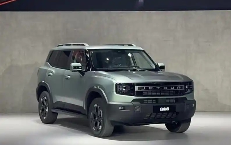 奇瑞捷途自由者亮相，全能硬派SUV，2.0T+8AT挑战复杂路况