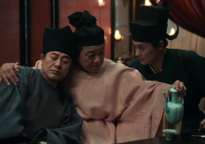 吃得越真演技越稳!《清明上河图密码》夏梦吃包子扯下多少演员遮羞布