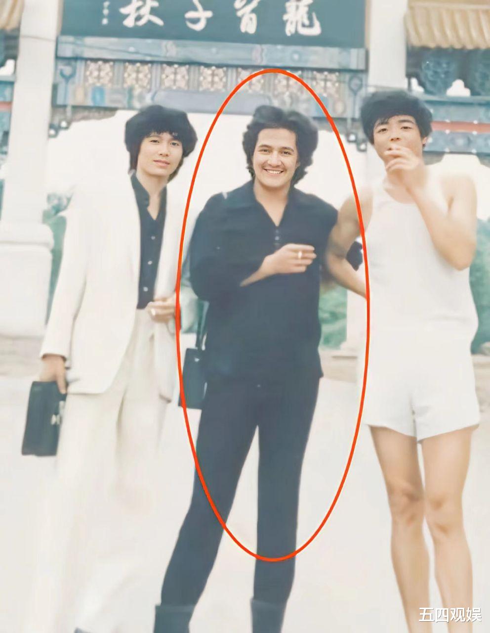 有人造谣赵本山过世,儿子赵大牛气到流泪,妈妈的一席话彰显格局