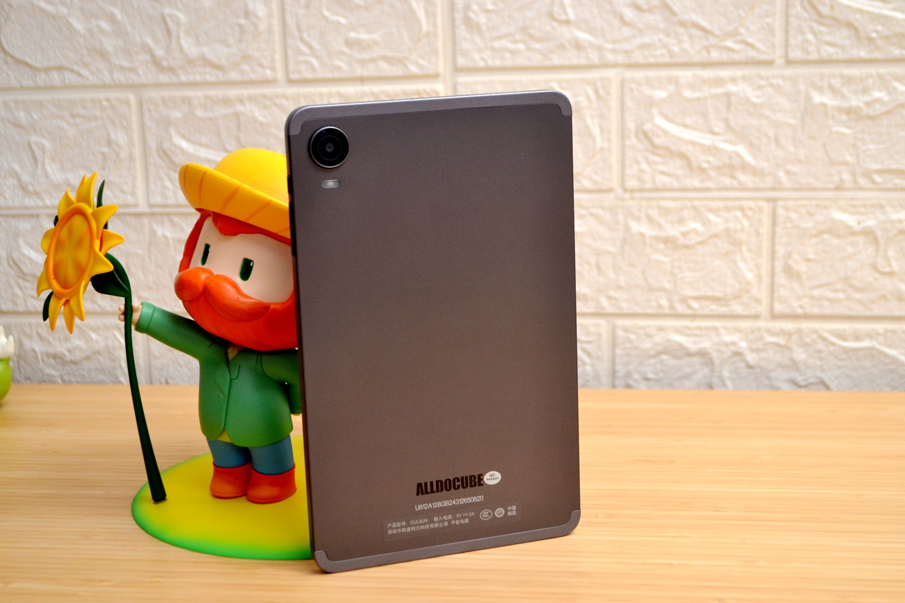 不吹，不偏不倚！聊聊8.4寸小平板的唯二选择，掌玩mini2的优缺点