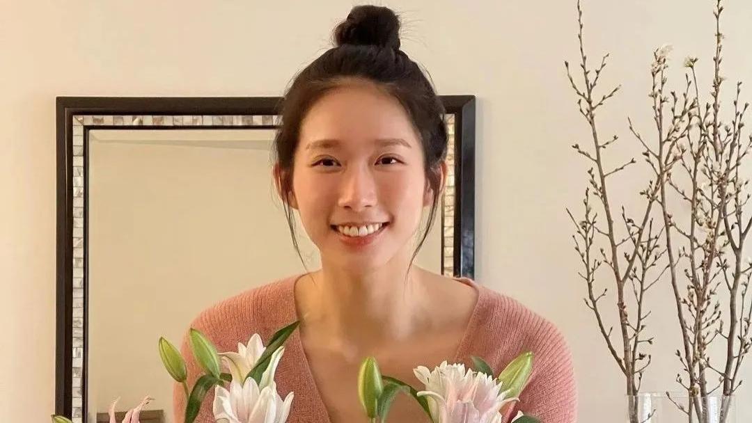 霍启山有什么成就，配得上“重剑林志玲”？