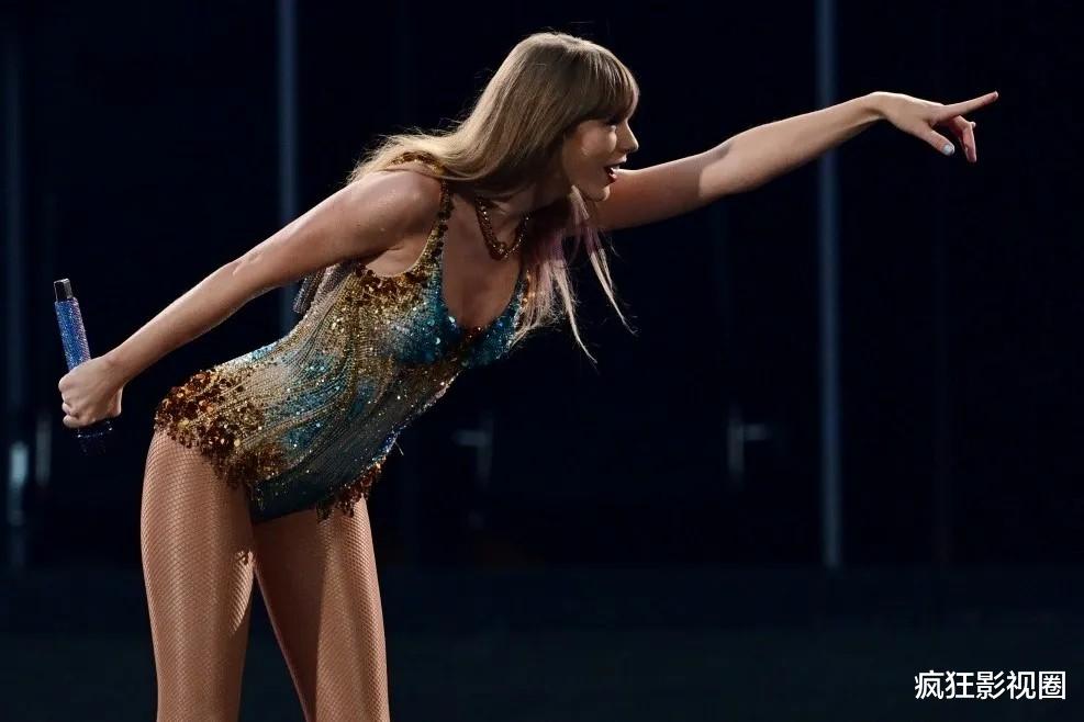 53岁“腿精”天后莫文蔚首次回应，并没有为双腿购买天价保险