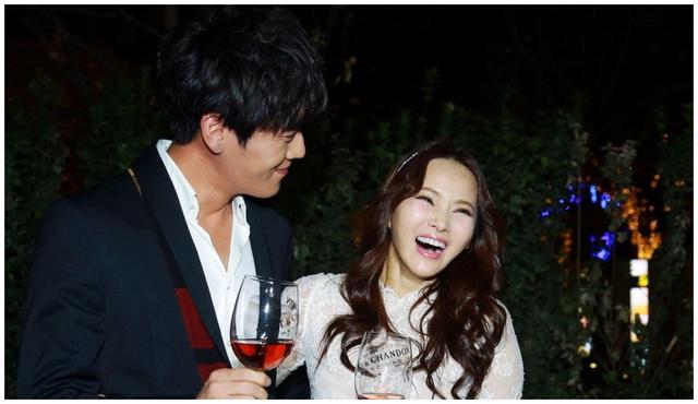 她坦言只想和秦昊结婚，送庾澄庆绿帽另有原因，年近半百嫩成18