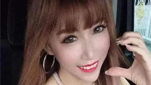 又一位56岁女歌手车祸身亡！现场画面曝光，生前珍贵照片惊艳迷人