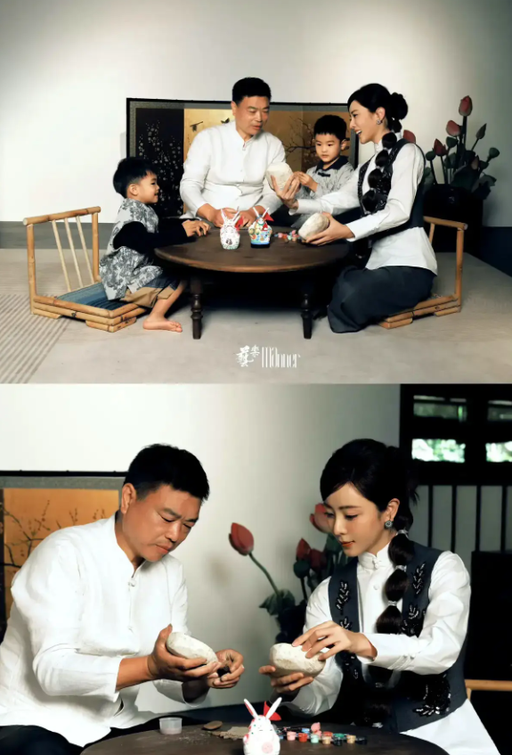 央视最美主持人李思思晒中秋全家福,首次晒出老公照片!惊艳众人