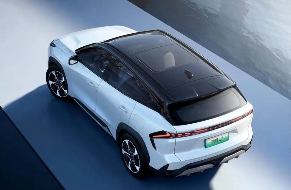 ?千呼万唤始出来！最大续航2000km，现款仅售12万多，比亚迪宋不香了