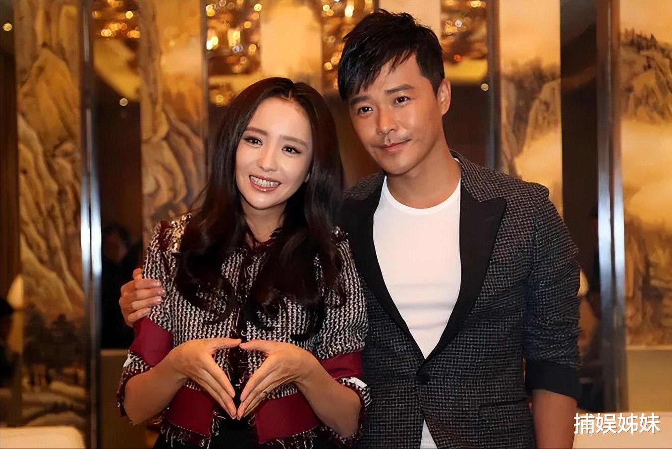 陈思诚罕带孩子外出游玩，与前妻相处氛围融洽，8岁朵朵近照很壮