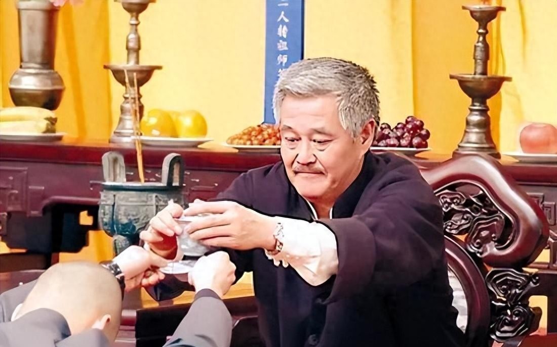 如今证明，再多的名和利都救不了65岁的赵本山