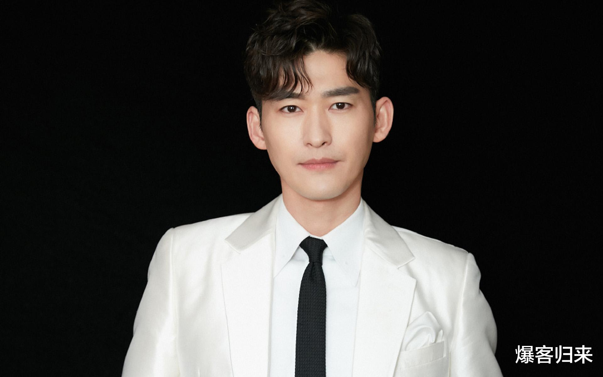 张翰撞脸《黑神话悟空》二郎神,焦恩俊版成经典,新建模引热议