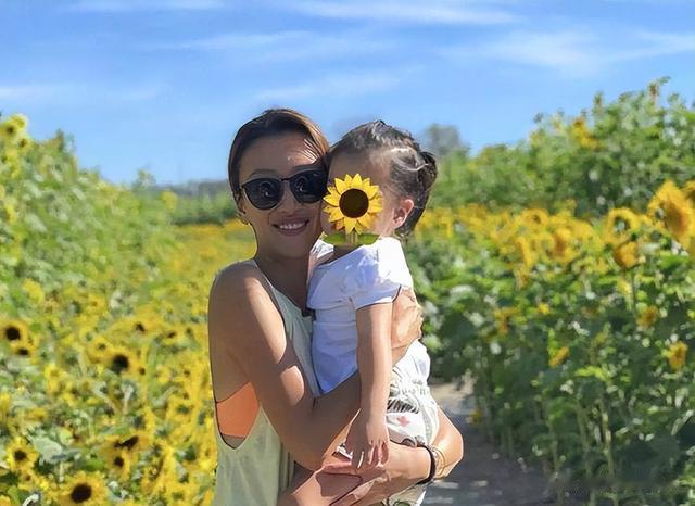 她曾一年换7次男友,风流成性未婚生女,如今42岁无人敢娶