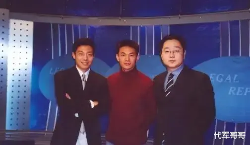 他曾经是央视门面，一句话断送硕士前程，如今在网综“混口饭吃”