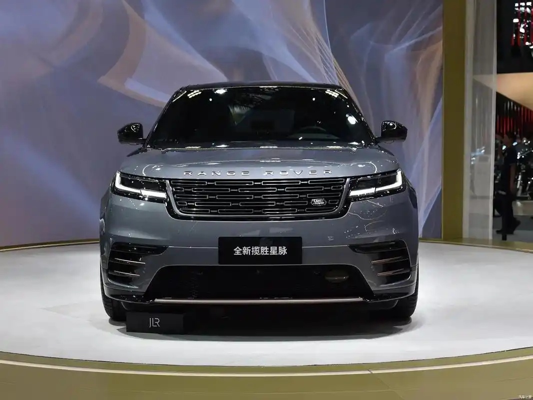 2025款缩小版路虎“揽胜”上市！仅售56.8万起，3.0T动力强劲