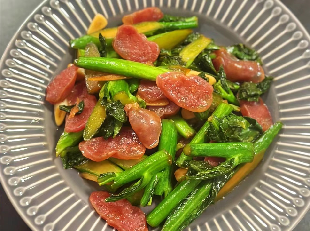 要想远离便秘,这菜要多吃,脆嫩爽口解油腻,促消化,润肠又通便