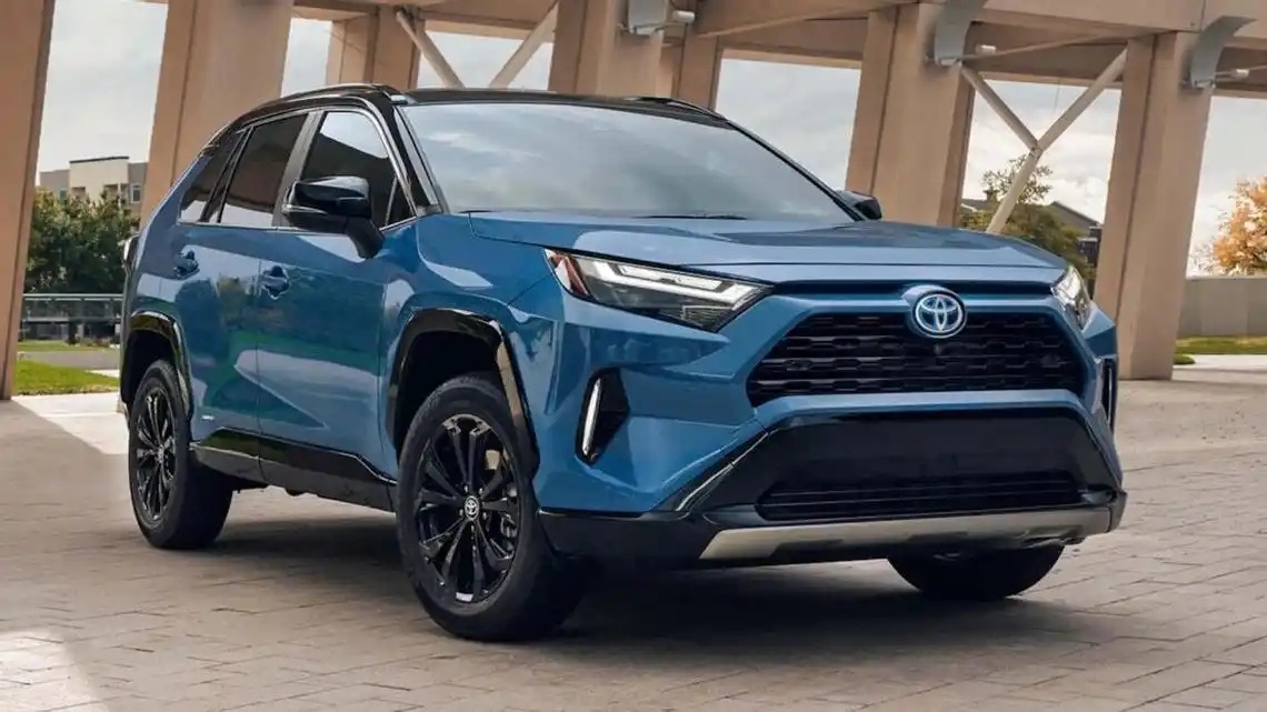 丰田 RAV4 荣放全解析：2.0L 动力、车长近 4.6 米、性价比真香
