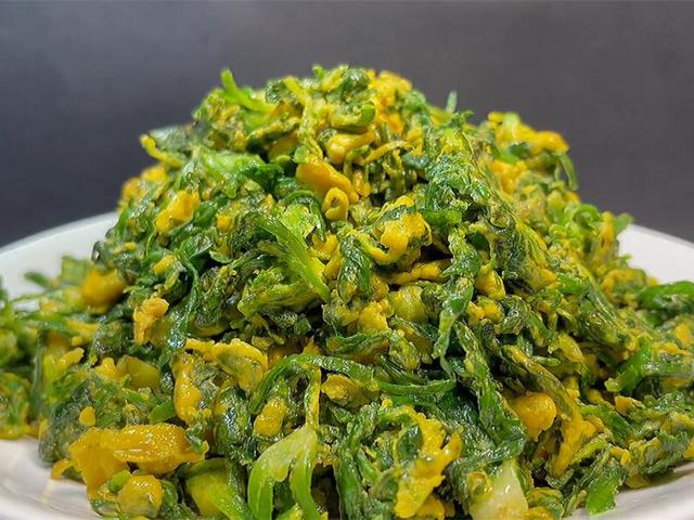 初春,吃菠菜不如多吃它,一养肝,二明目,三安神,营养又好吃!