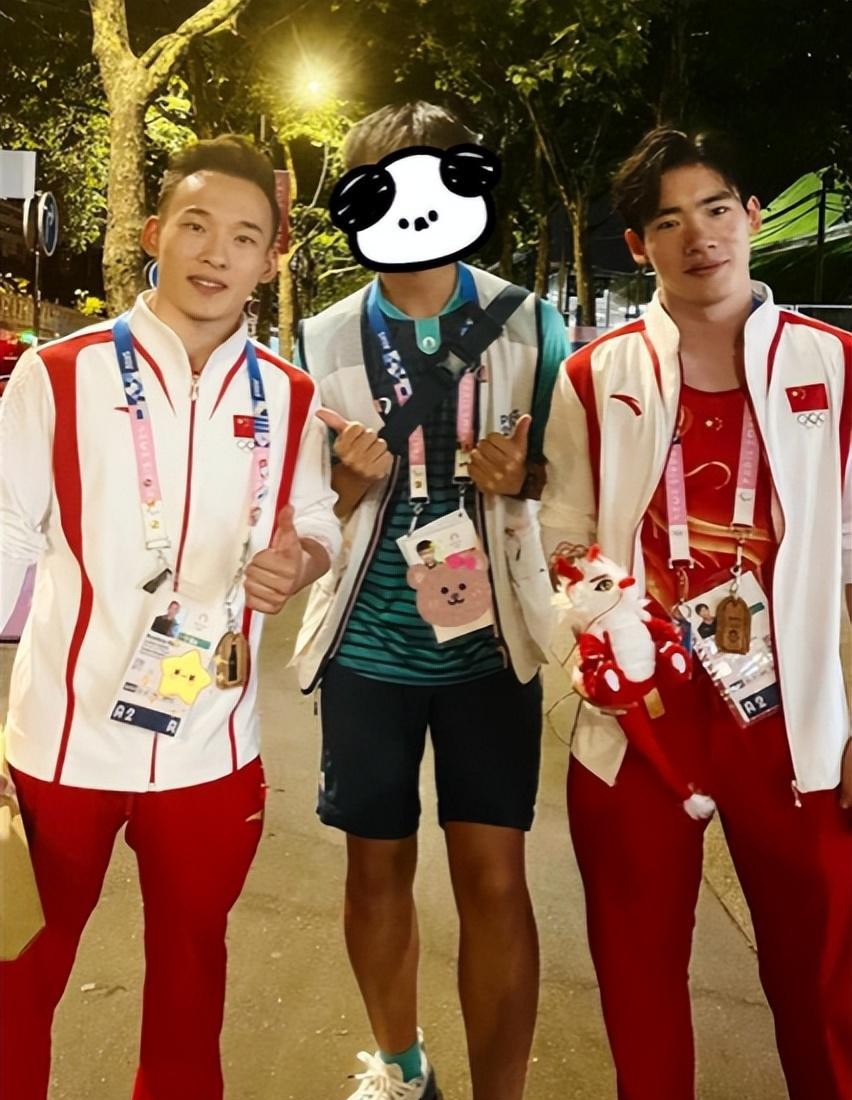 不懂体育还硬蹭，女明星被骂到删微博，到底该不该骂？