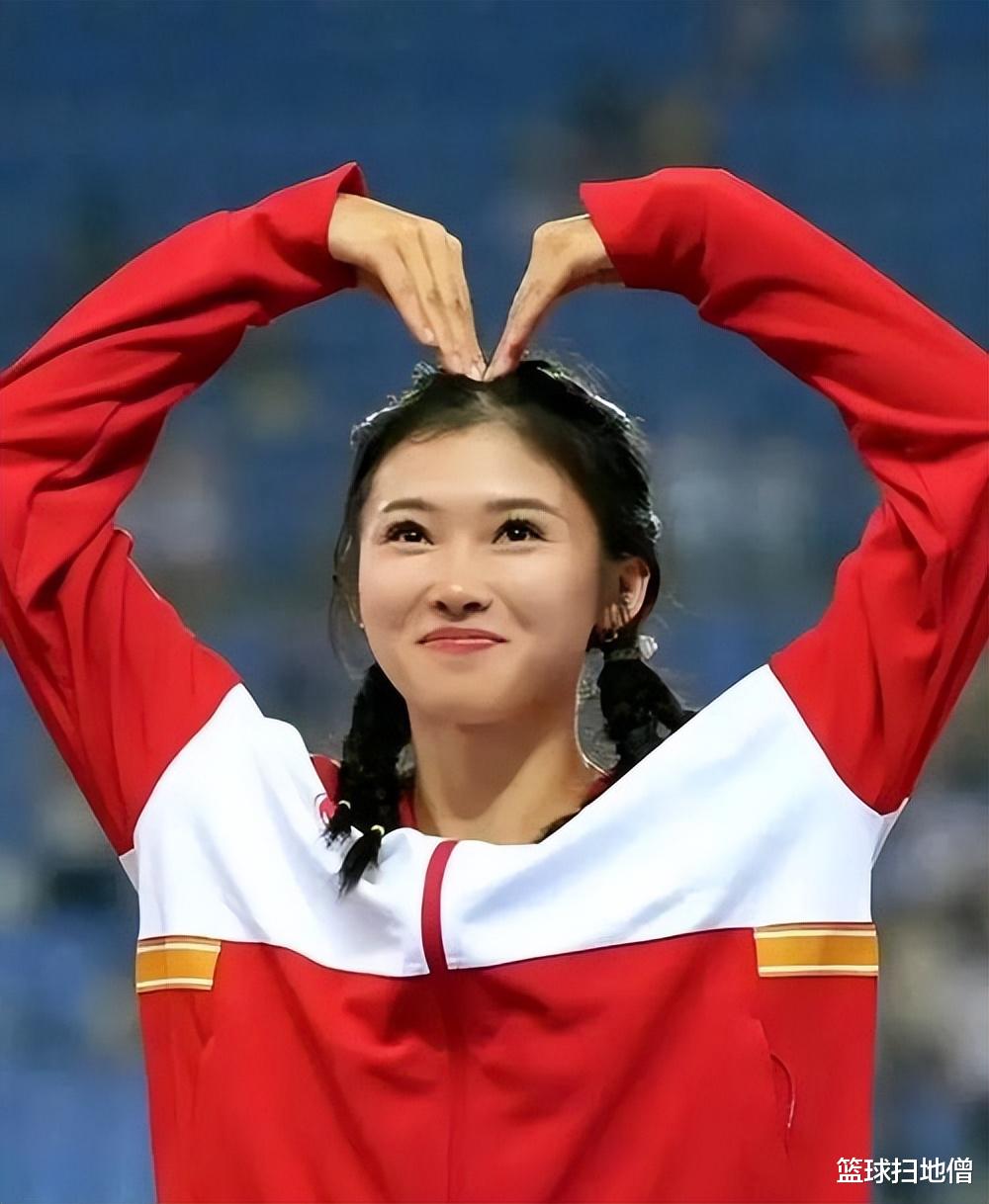 吴艳妮简介登上巴黎奥运会官网,清纯甜美女神、白月光形象太美了