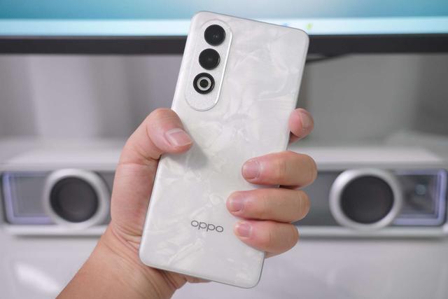 性能够了，买手机更看重什么呢？OPPO K12 Plus 有什么不一样！