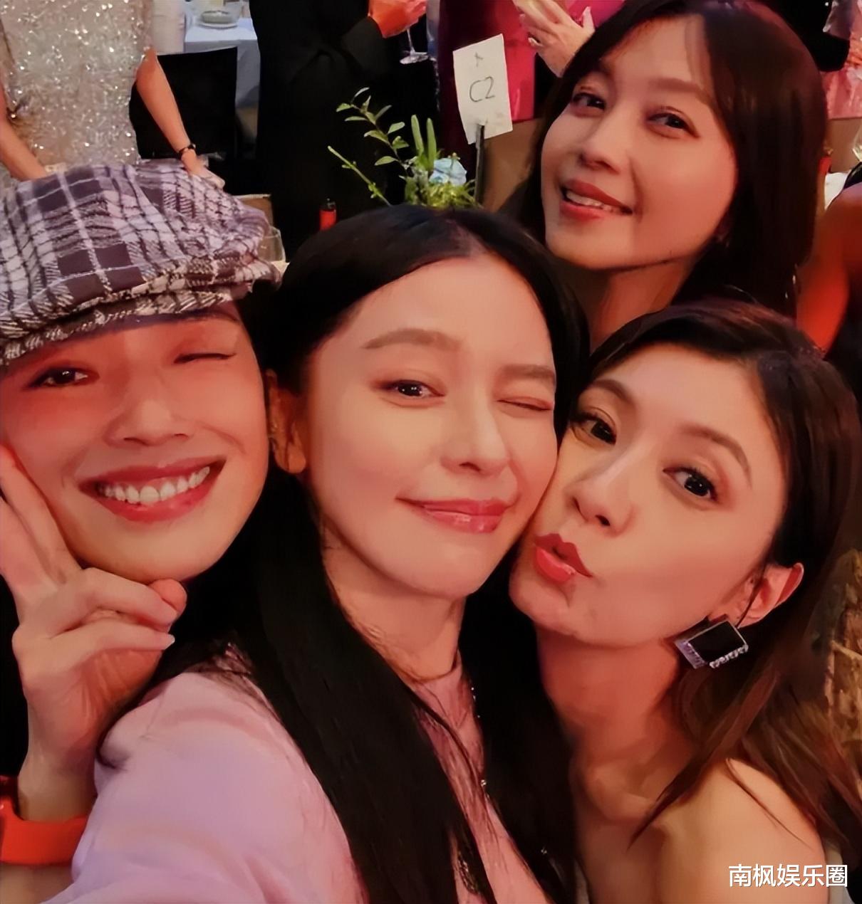 萧敬腾婚礼：贾静雯露肩，小S露腿，都败给了“全裹”出镜的舒淇