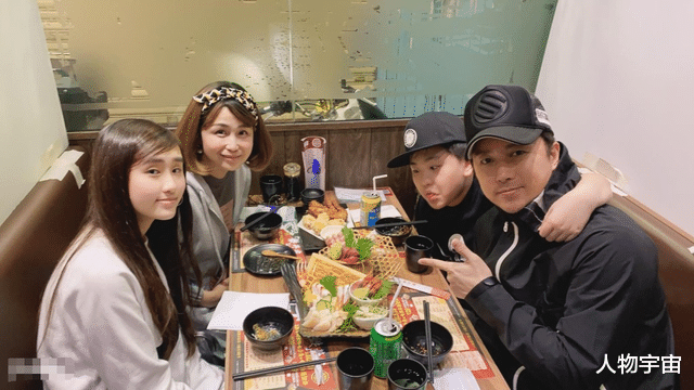 他太太离世4年仍无法释怀，带子女移民，直言适应英国生活不容易