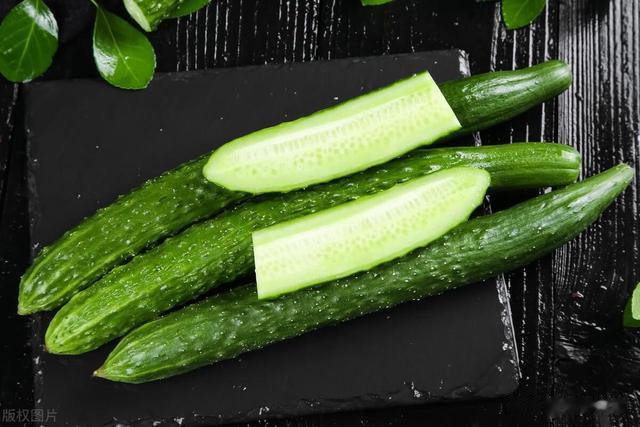 头伏吃饺子,为啥传统要吃素馅饺子?推荐3种素馅饺子,值得尝试